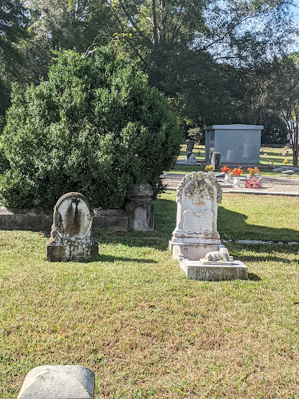 Baby grave in the Madison Cemetery Jason Lives Cemetery: Exploring the Real-Life Location of a Horror Movie Icon